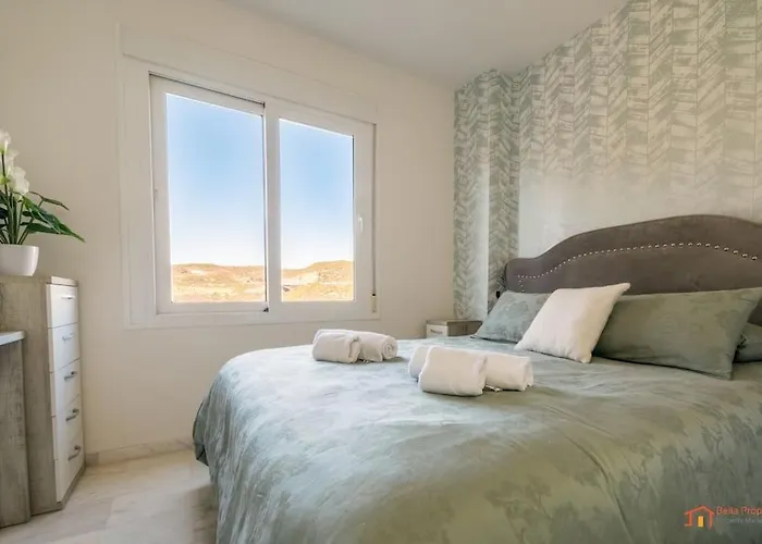 Апартаменти Valle Golf Getaway Естепона